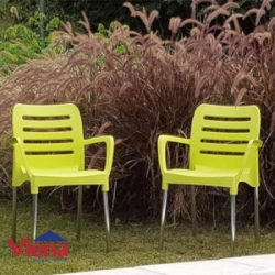 Sillon Plastico Ambar Sit Verde Pata Pintada S360