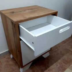 Mesa De Luz La Esperanza Nordic Cajon y Puerta N24